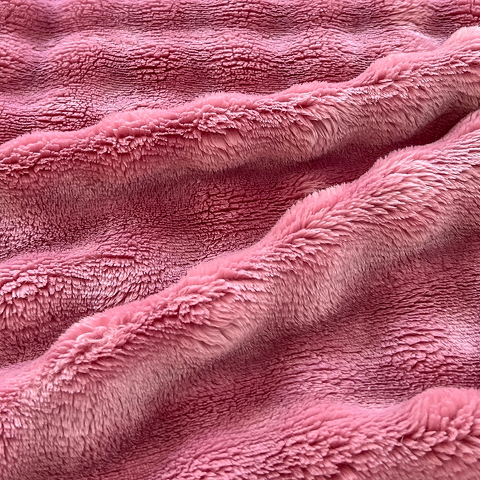 91家纺网 家纺一手货源 找家纺 栩裕纺织 2025新款简约仿兔毛泡泡绒毛毯系列-包边款 安娜紫