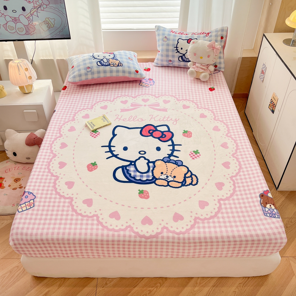 91家纺网 家纺一手货源 找家纺 （总）暮思家居 2025新款正版授权三丽鸥大版牛奶绒数码印花单品床笠单件床笠(带标价格）