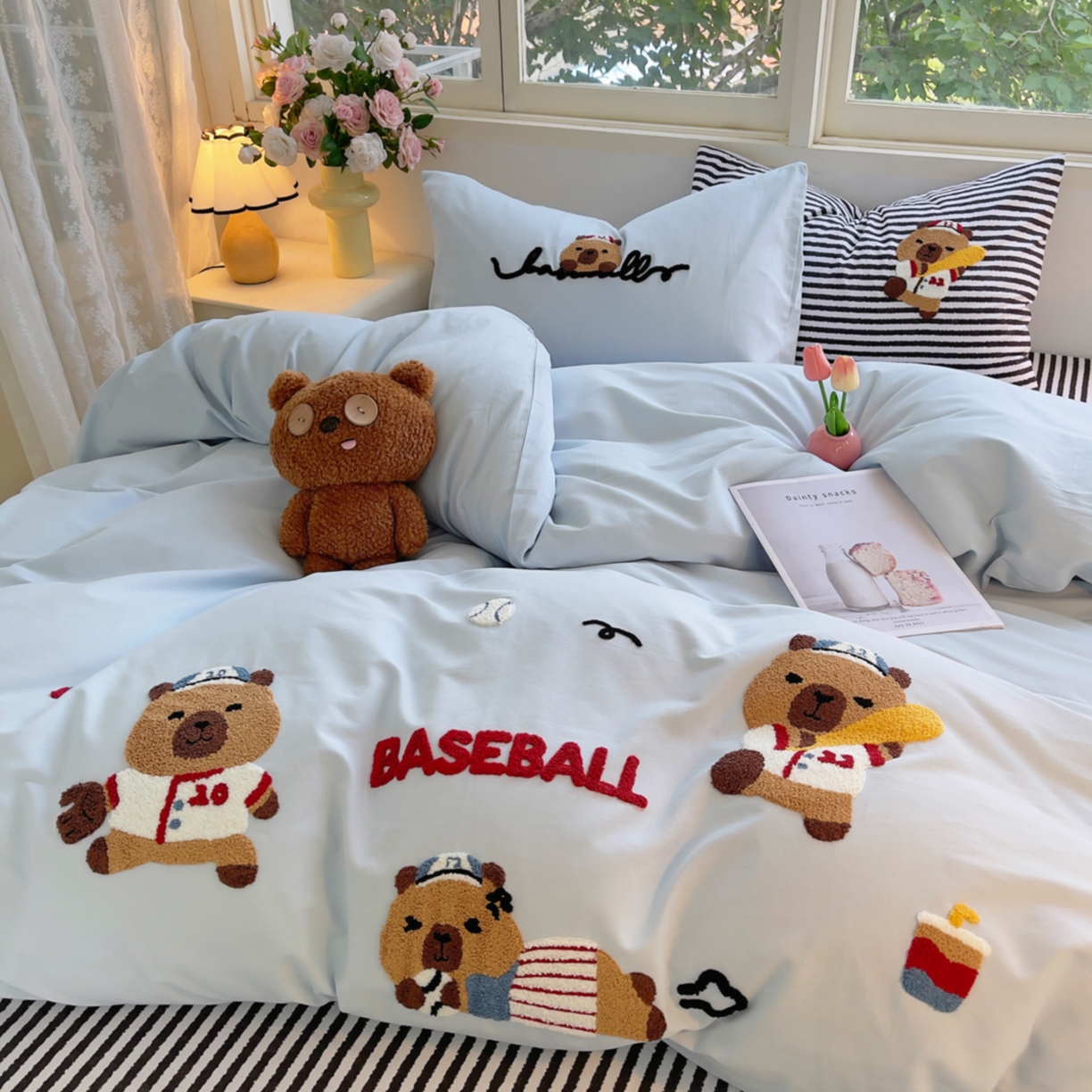 91家纺网 家纺一手货源 找家纺 炫拼家纺 2025新款全棉磨毛卡通毛巾绣加厚纯棉四件套-可梦系列 可梦-棒球卡皮