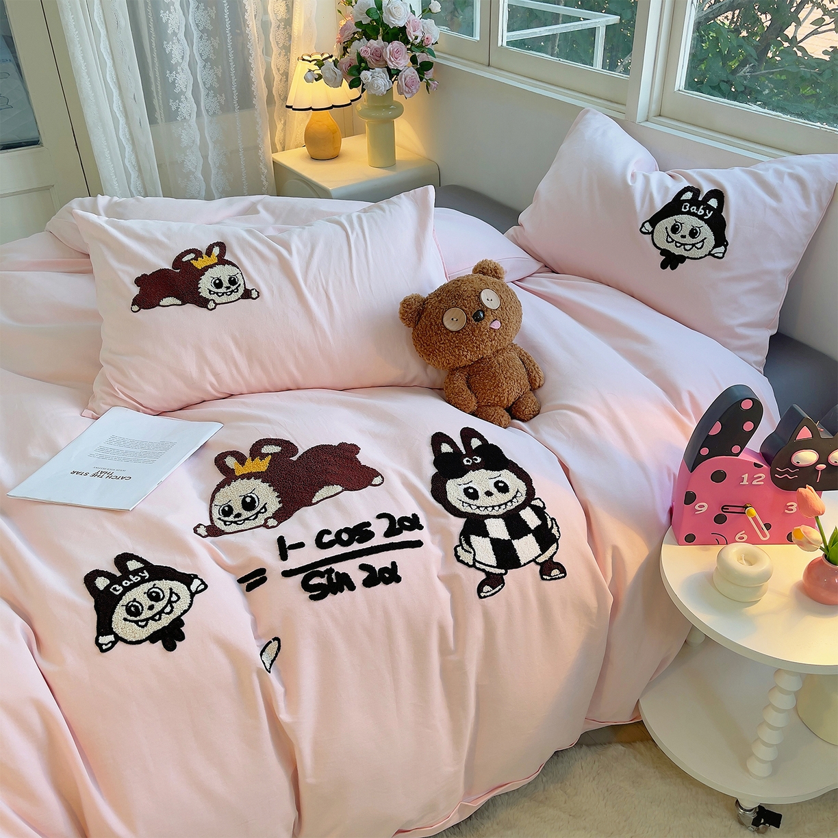 91家纺网 家纺一手货源 找家纺 炫拼家纺 2025新款全棉磨毛卡通毛巾绣加厚纯棉四件套-可梦系列 可梦-好学布布