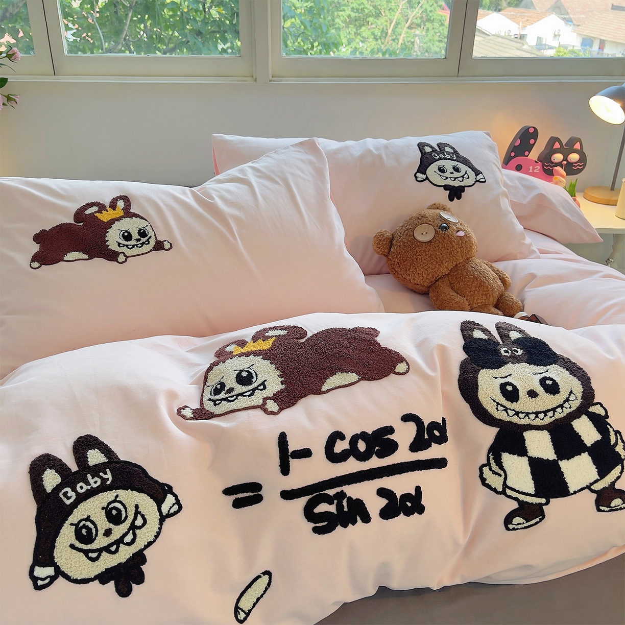 91家纺网 家纺一手货源 找家纺 炫拼家纺 2025新款全棉磨毛卡通毛巾绣加厚纯棉四件套-可梦系列 可梦-好学布布