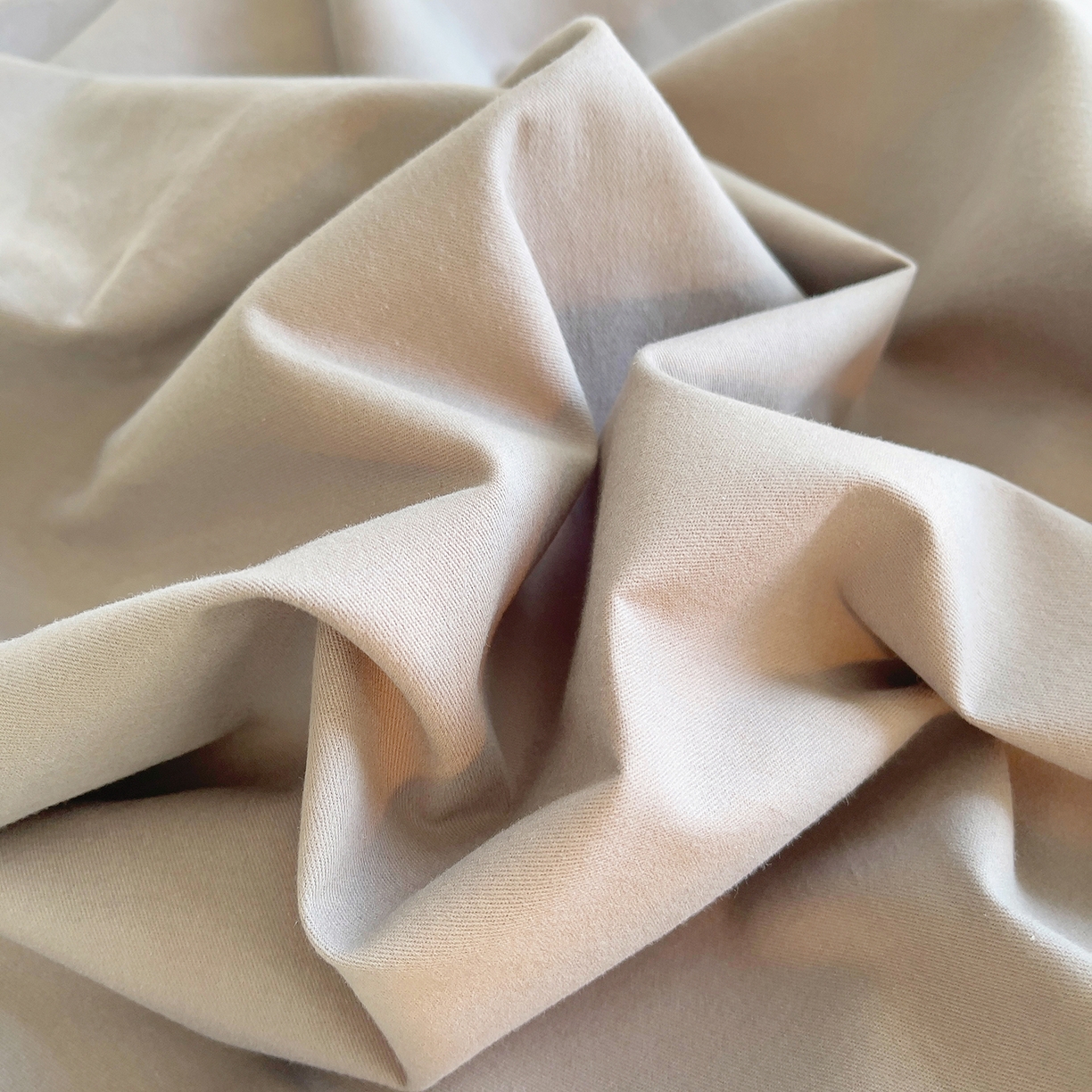 91家纺网 家纺一手货源 找家纺 炫拼家纺 2025新款全棉磨毛卡通毛巾绣加厚纯棉四件套-可梦系列 可梦-太空熊猫