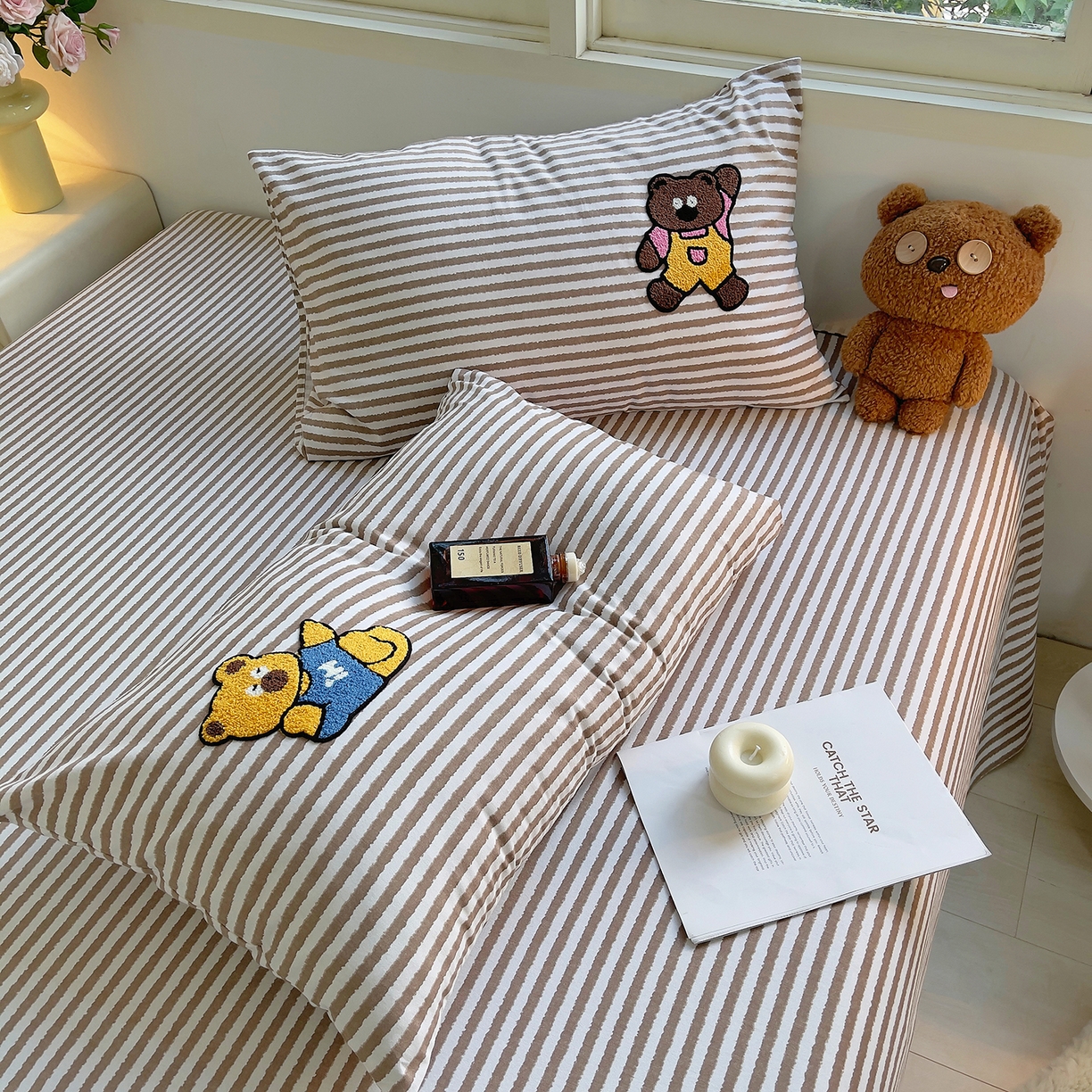 91家纺网 家纺一手货源 找家纺 炫拼家纺 2025新款全棉磨毛卡通毛巾绣加厚纯棉四件套-可梦系列 可梦-熊乐园