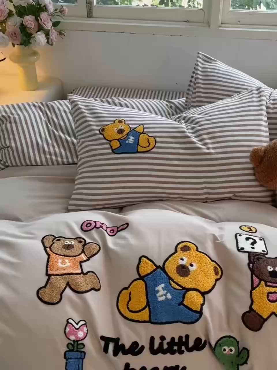 91家纺网 家纺一手货源 找家纺 炫拼家纺 2025新款全棉磨毛卡通毛巾绣加厚纯棉四件套-可梦系列 可梦-熊乐园