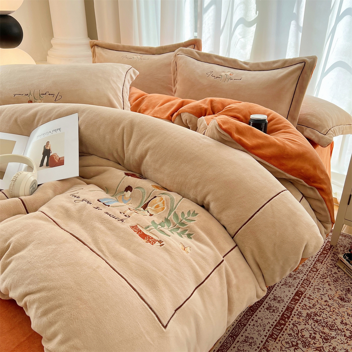 91家纺网 家纺一手货源 找家纺 （总）丽涵家纺 2025新款全工艺消光锦芙绒绣花四件套