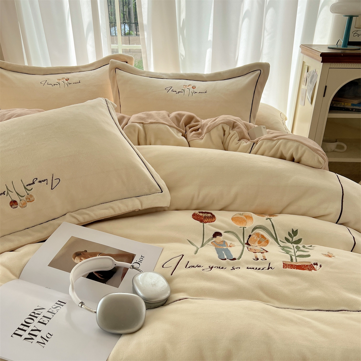 91家纺网 家纺一手货源 找家纺 （总）丽涵家纺 2025新款全工艺消光锦芙绒绣花四件套