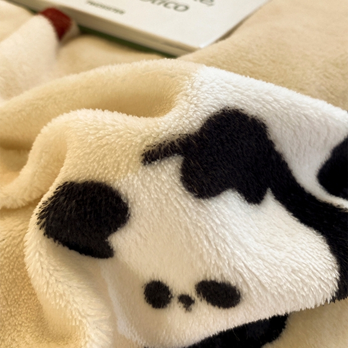 91家纺网 家纺一手货源 找家纺 如一 2025新款A类高克重印花牛奶绒四件套 熊猫咖