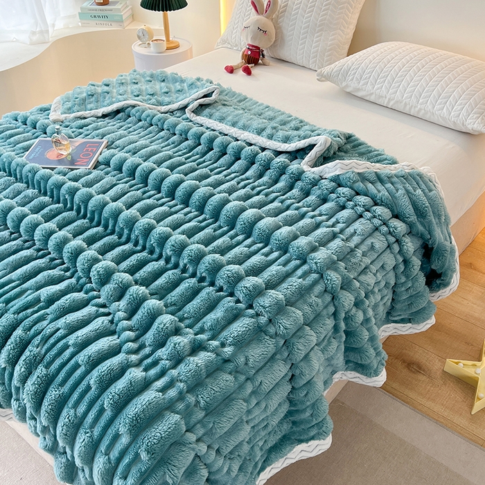 91家纺网 家纺一手货源 找家纺 栩裕纺织 2025新款仿裘皮兔绒毛毯竹节绒包边款 青竹绿