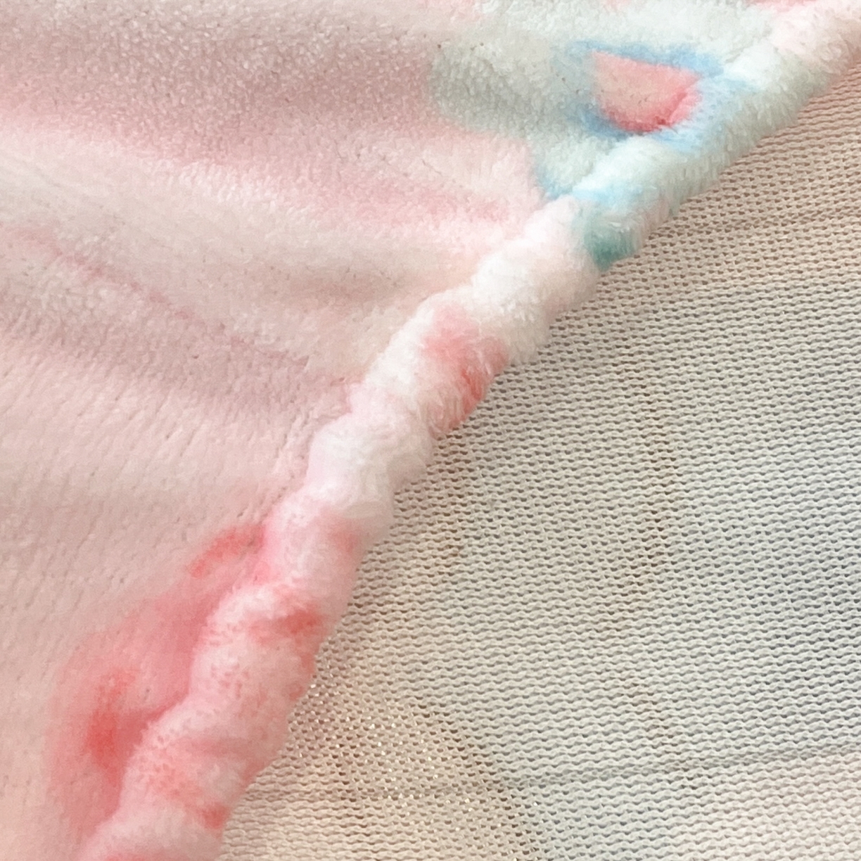 91家纺网 家纺一手货源 找家纺 暮思家居 2025新款正版授权三丽鸥大版牛奶绒数码印花单品床笠单件床笠(带标价格） 绒A版-花园美乐蒂