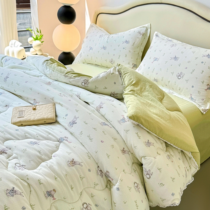 91家纺网 家纺一手货源 找家纺 （总）鑫贝阳 2025新款A类亲肤邹邹纱冬被被子被芯