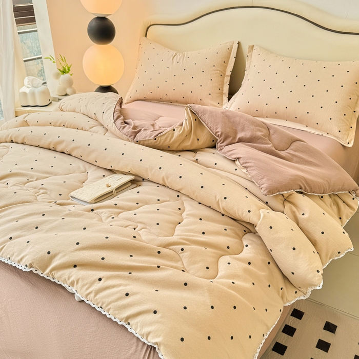 91家纺网 家纺一手货源 找家纺 鑫贝阳 2025新款A类亲肤邹邹纱冬被被子被芯 心动波点