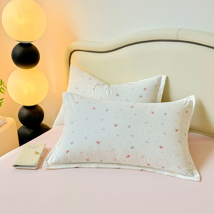 91家纺网 家纺一手货源 找家纺 鑫贝阳 2025新款A类亲肤邹邹纱冬被被子被芯 彩色蝴蝶结