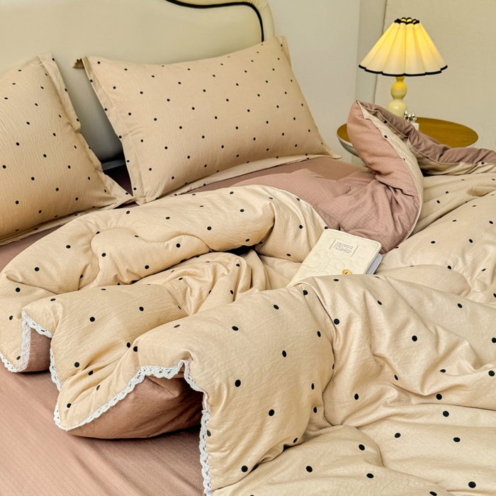 91家纺网 家纺一手货源 找家纺 鑫贝阳 2025新款A类亲肤邹邹纱冬被被子被芯 心动波点