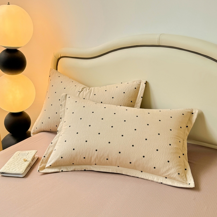 91家纺网 家纺一手货源 找家纺 鑫贝阳 2025新款A类亲肤邹邹纱冬被被子被芯 心动波点