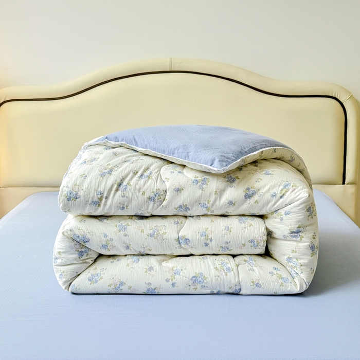 91家纺网 家纺一手货源 找家纺 鑫贝阳 2025新款A类亲肤邹邹纱冬被被子被芯 兰香入梦