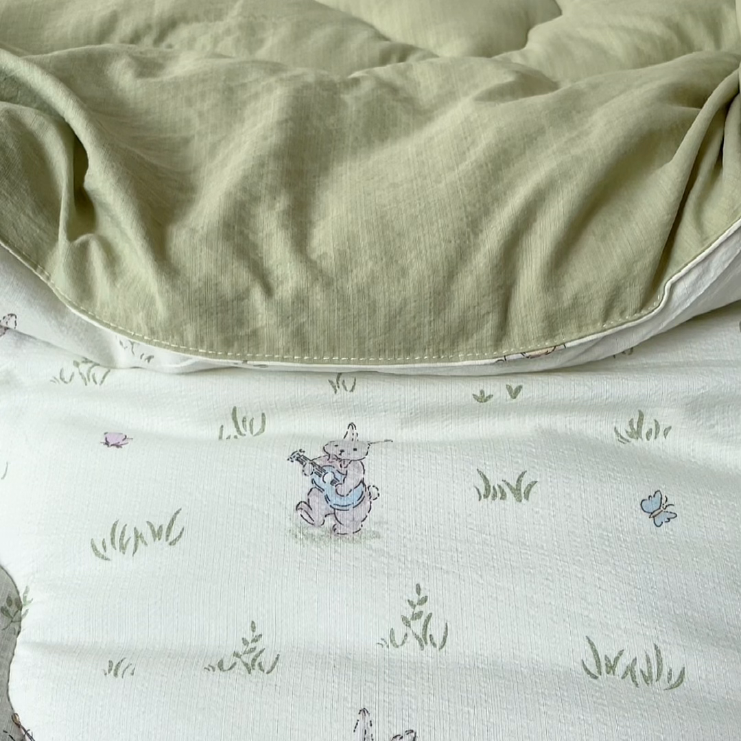 91家纺网 家纺一手货源 找家纺 鑫贝阳 2025新款A类亲肤邹邹纱冬被被子被芯 音乐家