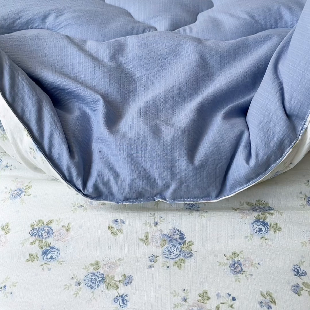 91家纺网 家纺一手货源 找家纺 鑫贝阳 2025新款A类亲肤邹邹纱冬被被子被芯 兰香入梦