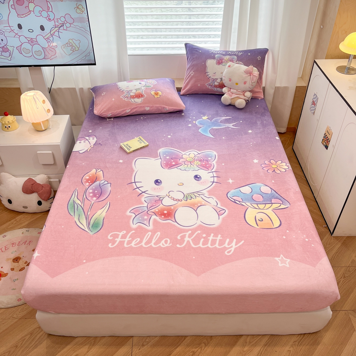 91家纺网 家纺一手货源 找家纺 暮思家居 2025新款正版授权三丽鸥大版牛奶绒数码印花单品床笠单件床笠(带标价格） 绒A版-梦幻KT