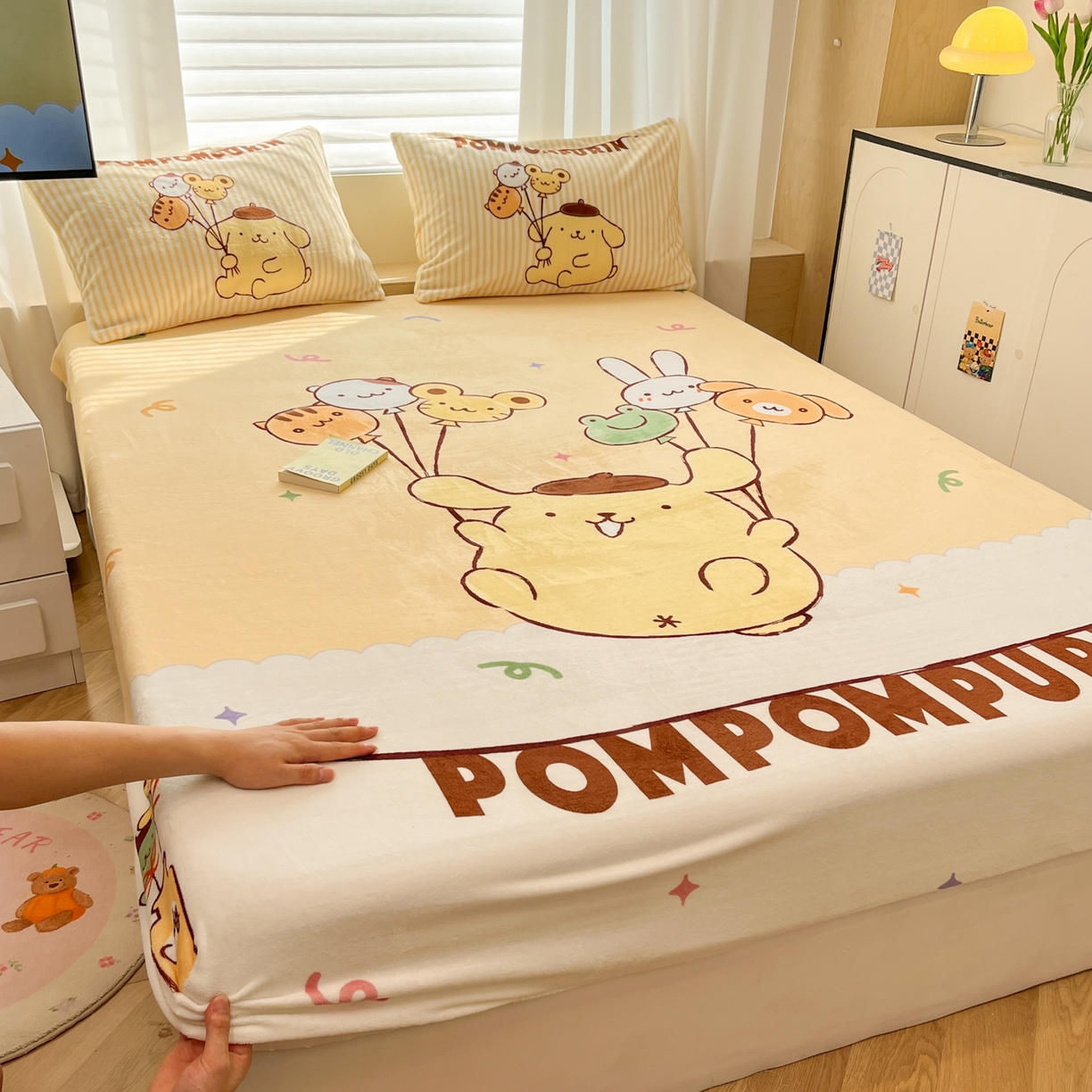 91家纺网 家纺一手货源 找家纺 暮思家居 2025新款正版授权三丽鸥大版牛奶绒数码印花单品床笠单件床笠(带标价格） 绒A版-奶黄包布丁狗