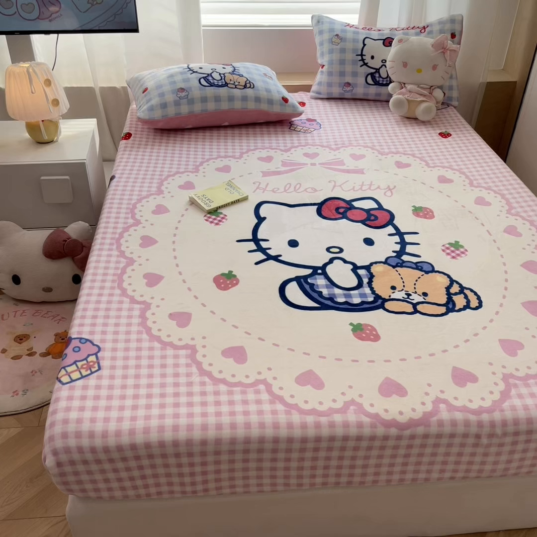 91家纺网 家纺一手货源 找家纺 暮思家居 2025新款正版授权三丽鸥大版牛奶绒数码印花单品床笠单件床笠(带标价格） 绒A版-奶油KT