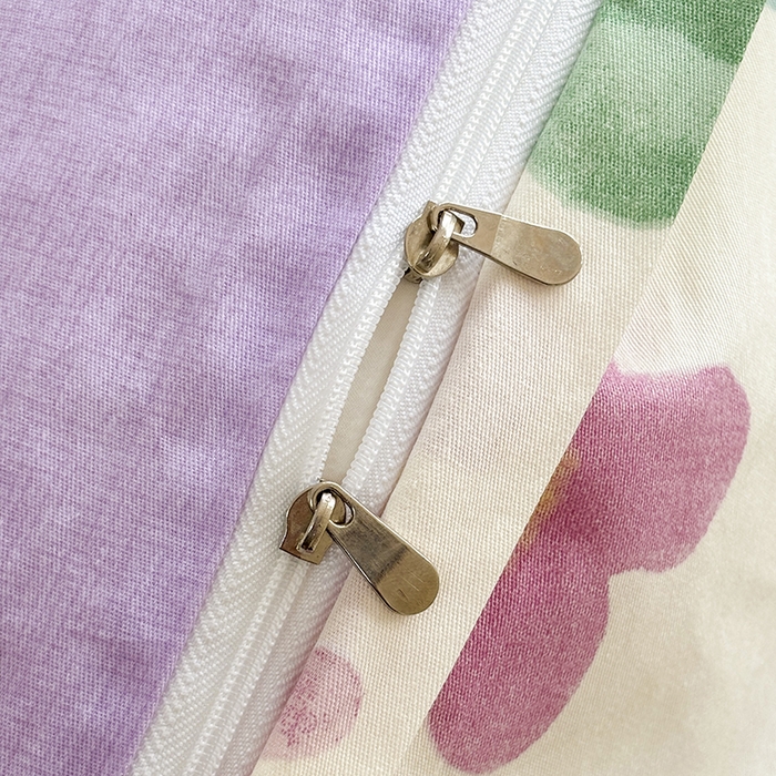 91家纺网 家纺一手货源 找家纺 宇彬家纺 2025直播新款13070全棉纯棉印花床单床笠款四件套和单被套一字绣工艺款 一字绣 小甜美