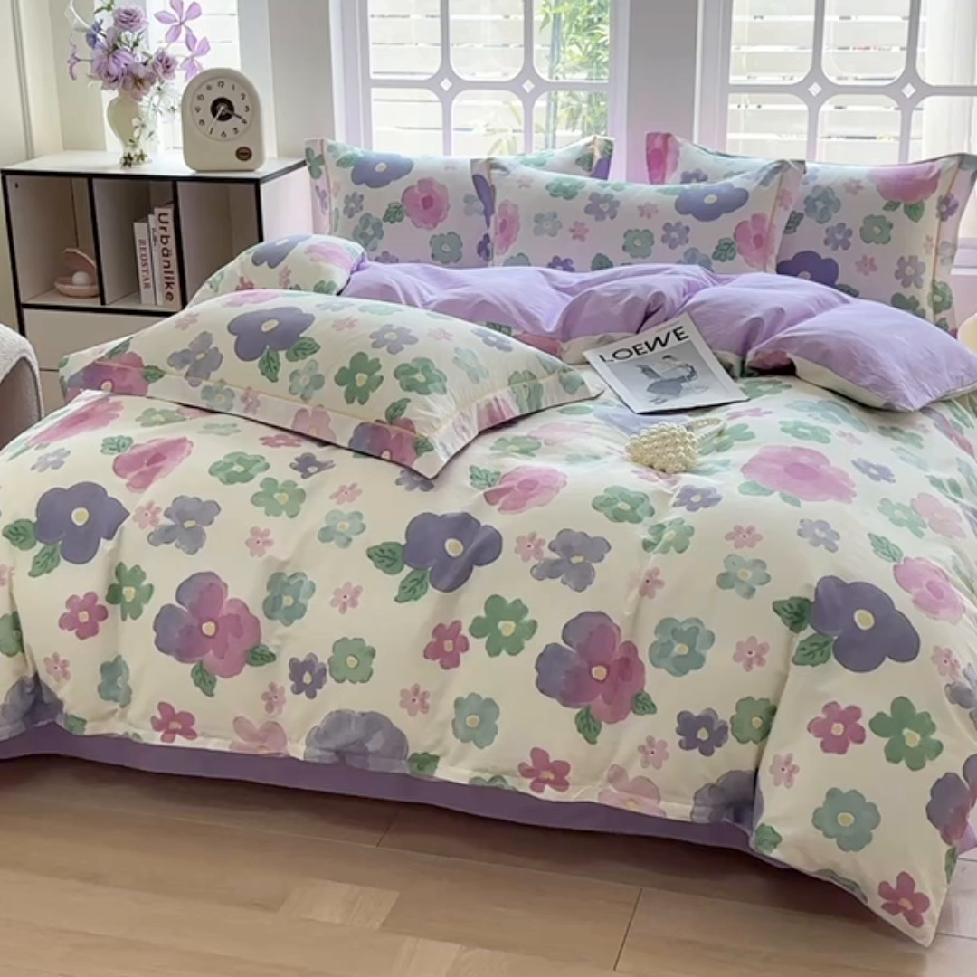 91家纺网 家纺一手货源 找家纺 宇彬家纺 2025直播新款13070全棉纯棉印花床单床笠款四件套和单被套一字绣工艺款 一字绣 小甜美