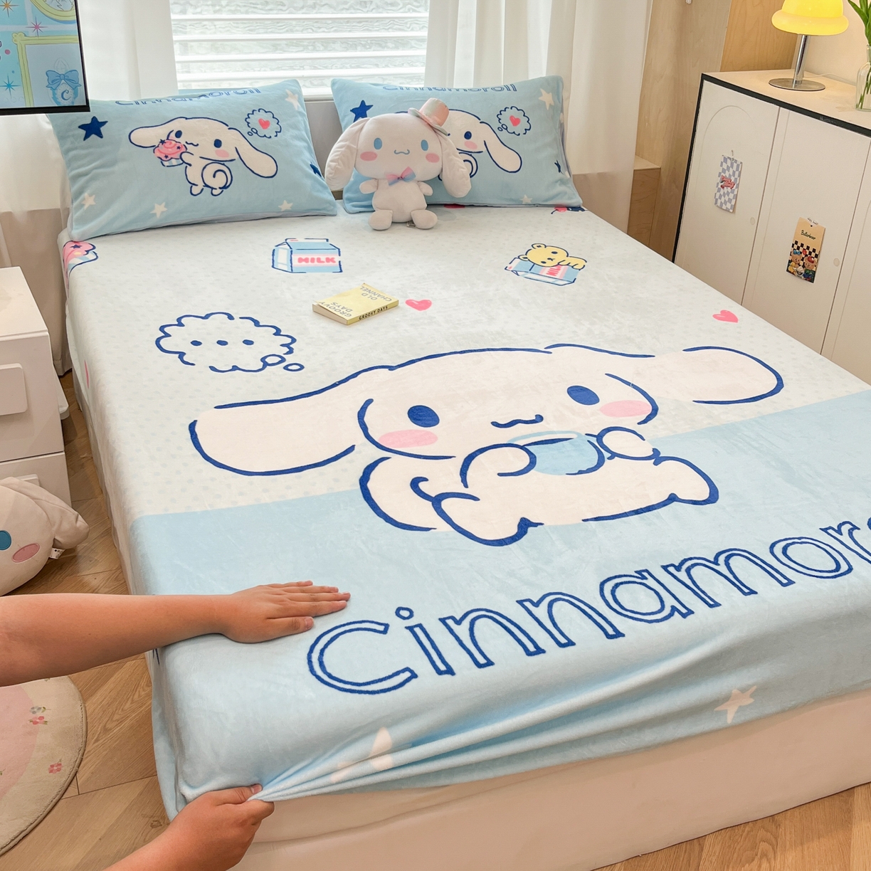 91家纺网 家纺一手货源 找家纺 暮思家居 2025新款正版授权三丽鸥大版牛奶绒数码印花单品床笠单件床笠(带标价格） 绒A版-甜品大耳狗