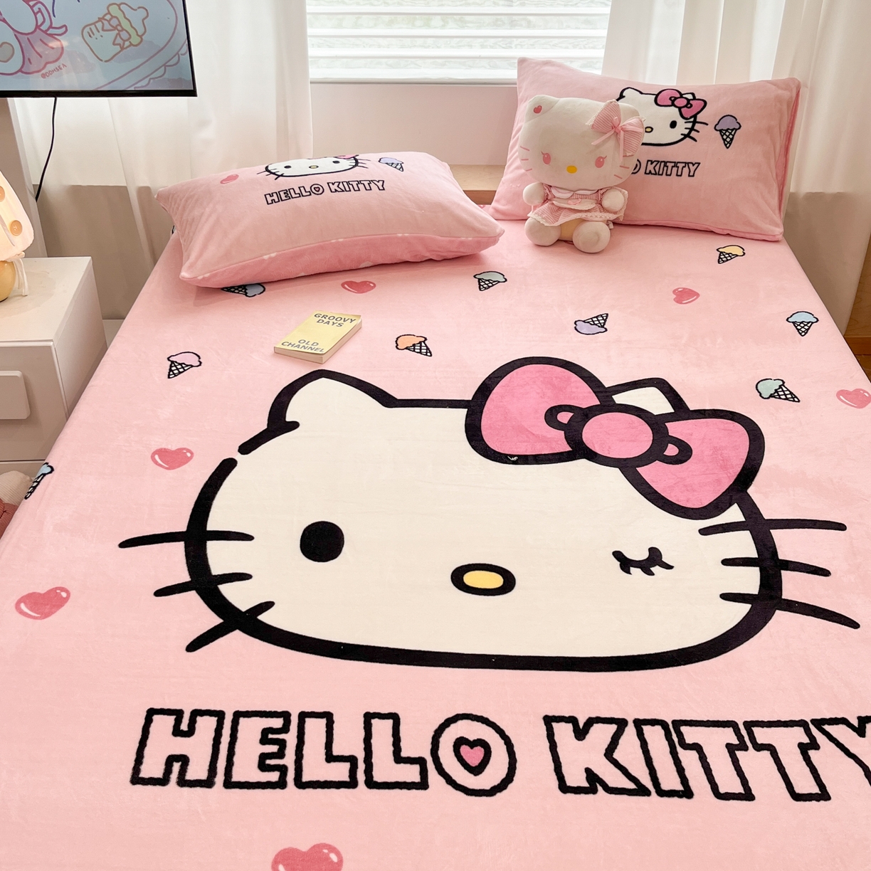 91家纺网 家纺一手货源 找家纺 暮思家居 2025新款正版授权三丽鸥大版牛奶绒数码印花单品床笠单件床笠(带标价格） 绒A版-甜筒KT