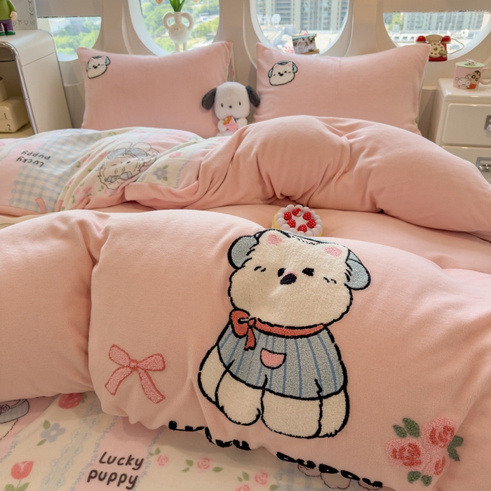 91家纺网 家纺一手货源 找家纺 （总）丝羽坊 2025新款A类潮款加厚牛奶绒四件套