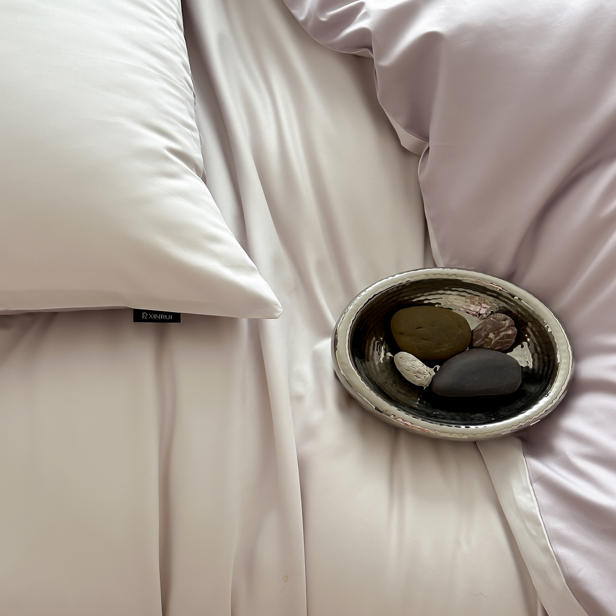 91家纺网 家纺一手货源 找家纺 馨蕊家居 2025春夏新品100S高奢简约长绒棉系列-棉拾光（非会员+20） 控价：不低于218/248/268 棉拾光-满天星紫