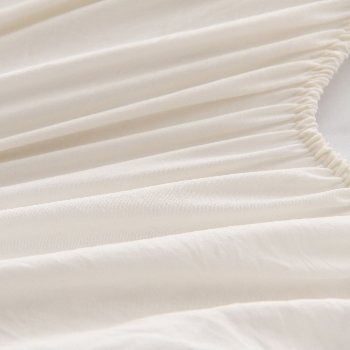 91家纺网 家纺一手货源 找家纺 推推家纺 2025新款A类水洗棉花边床笠单品床笠床笠单件 花边款玫瑰-米白