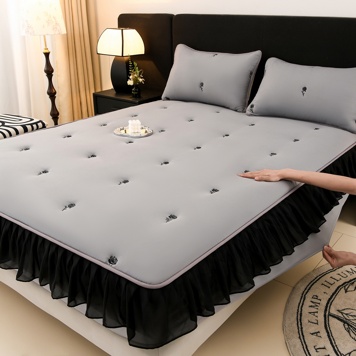 91家纺网 家纺一手货源 找家纺 推推家纺 2025新款A类水洗棉花边床笠单品床笠床笠单件 花边款玫瑰-深灰