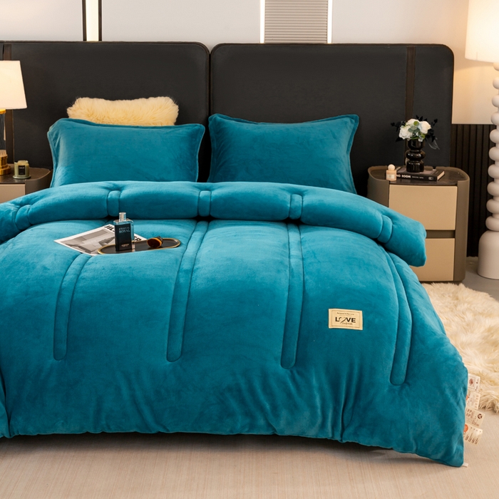 91家纺网 家纺一手货源 找家纺 （总）81号家纺 2025新款双面牛奶绒纯色冬被被子被芯