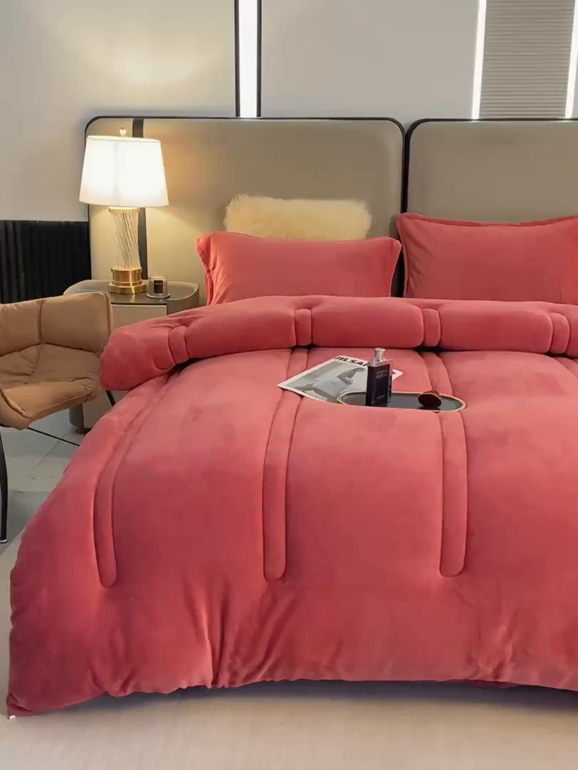 91家纺网 家纺一手货源 找家纺 81号家纺 2025新款双面牛奶绒纯色冬被被子被芯 豆沙红
