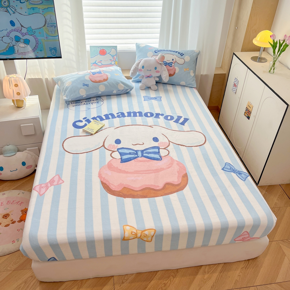 91家纺网 家纺一手货源 找家纺 暮思家居 2025新款正版授权三丽鸥大版牛奶绒数码印花单品床笠单件床笠(带标价格） 绒A版-条纹玉桂狗