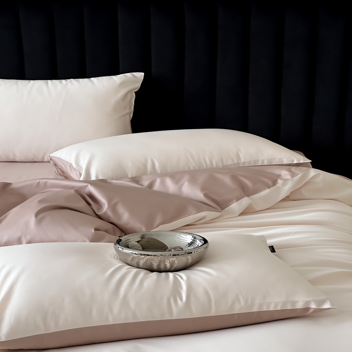 91家纺网 家纺一手货源 找家纺 馨蕊家居 2025春夏新品100S高奢简约长绒棉系列-棉拾光（非会员+20） 控价：不低于218/248/268 棉拾光-乌梅子粉