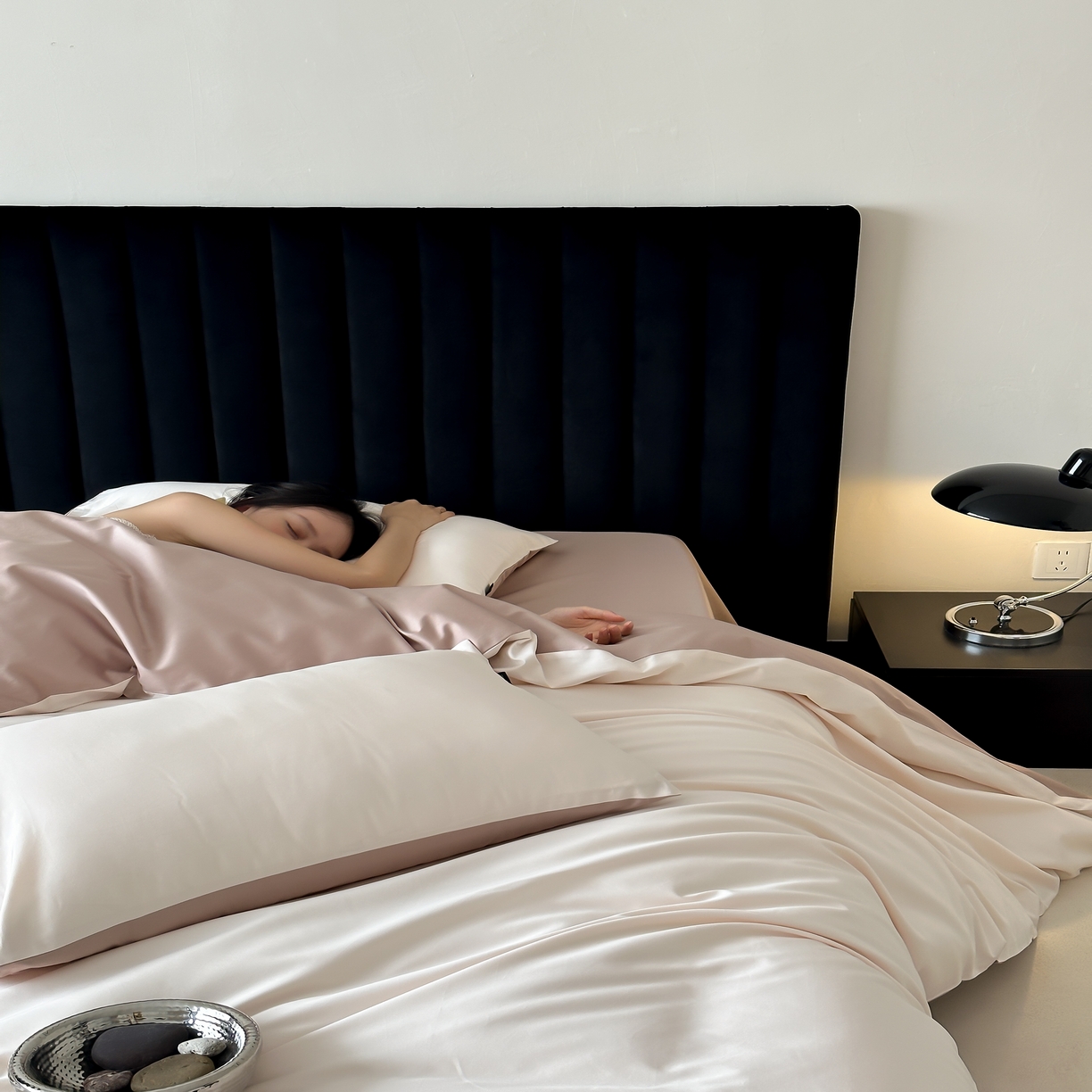 91家纺网 家纺一手货源 找家纺 馨蕊家居 2025春夏新品100S高奢简约长绒棉系列-棉拾光（非会员+20） 控价：不低于218/248/268 棉拾光-乌梅子粉