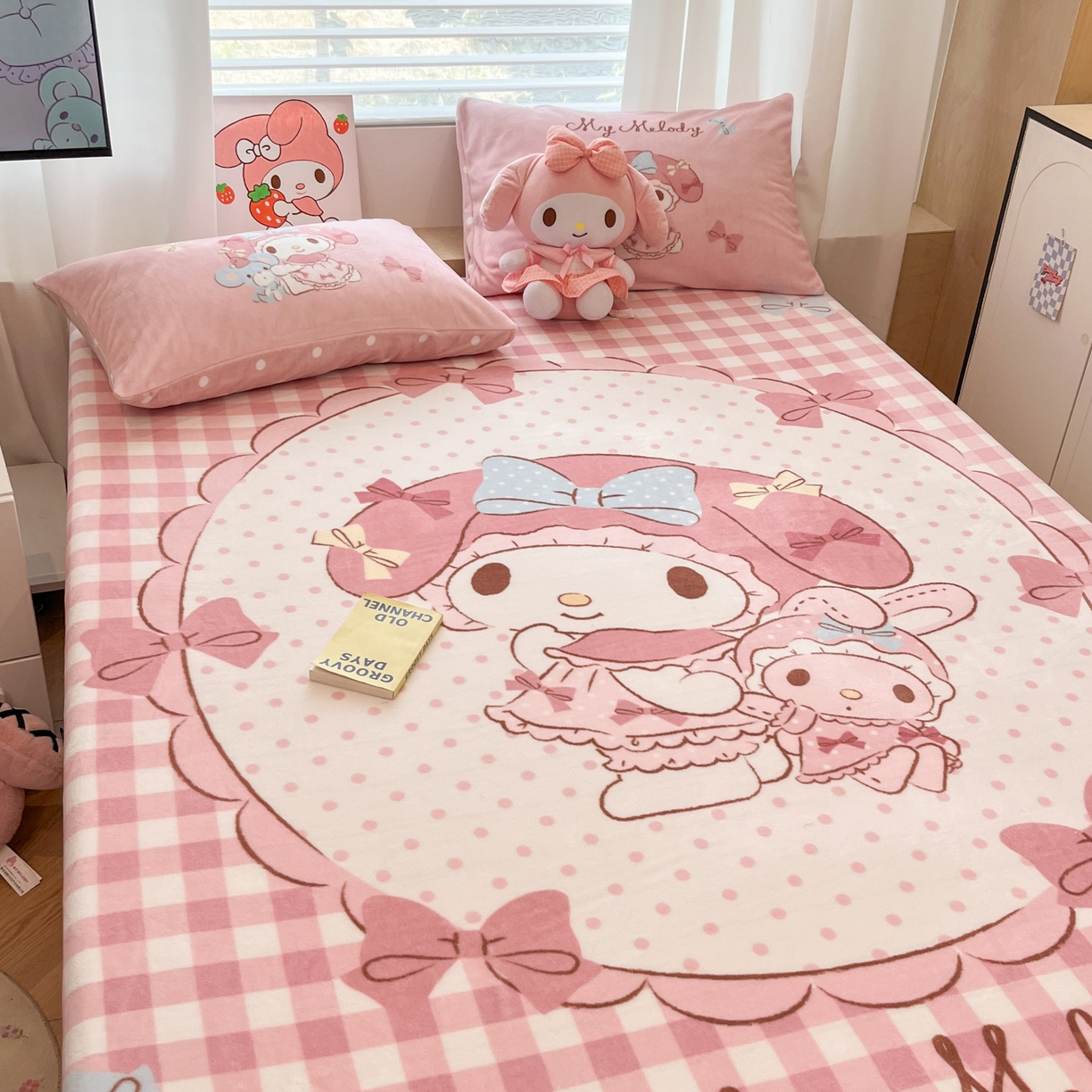 91家纺网 家纺一手货源 找家纺 暮思家居 2025新款正版授权三丽鸥大版牛奶绒数码印花单品床笠单件床笠(带标价格） 绒A版-相框美乐蒂