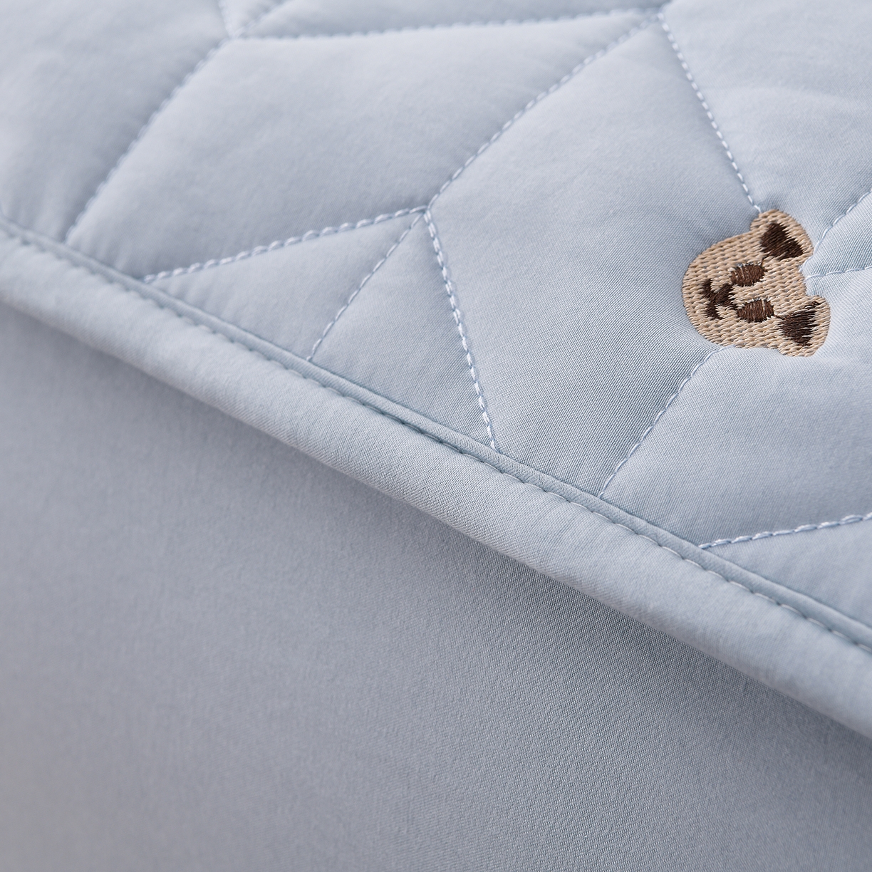 91家纺网 家纺一手货源 找家纺 推推家纺 2025新款A类水洗棉床笠单品床笠床笠单件 可爱熊-卡蓝色