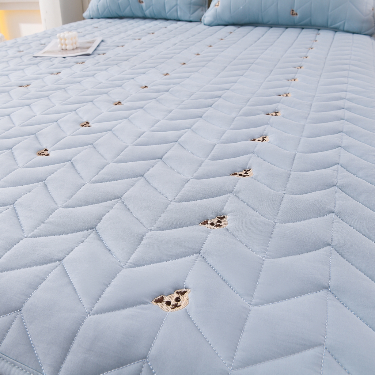 91家纺网 家纺一手货源 找家纺 推推家纺 2025新款A类水洗棉床笠单品床笠床笠单件 可爱熊-卡蓝色