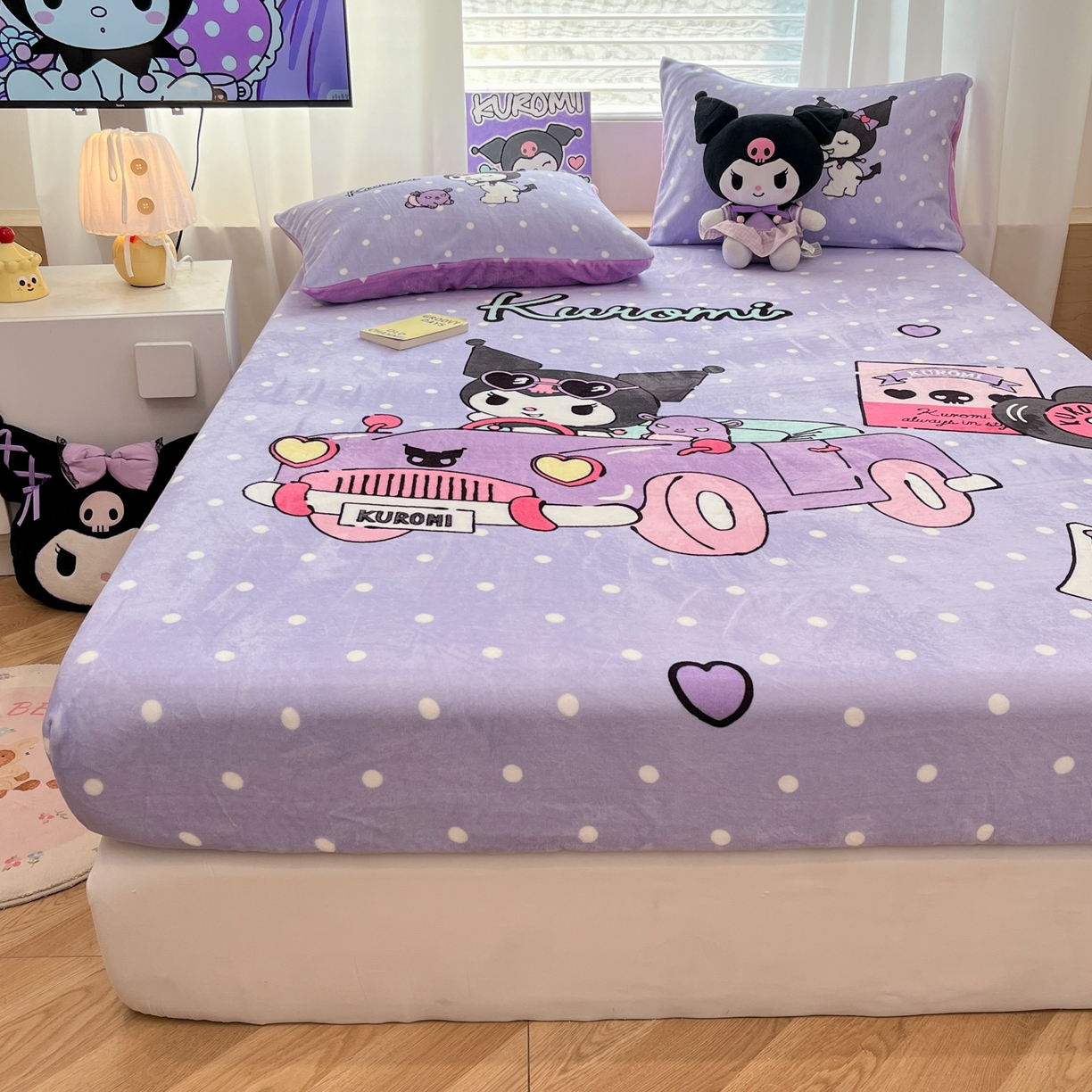 91家纺网 家纺一手货源 找家纺 暮思家居 2025新款正版授权三丽鸥大版牛奶绒数码印花单品床笠单件床笠(带标价格） 绒A版-小汽车库洛米