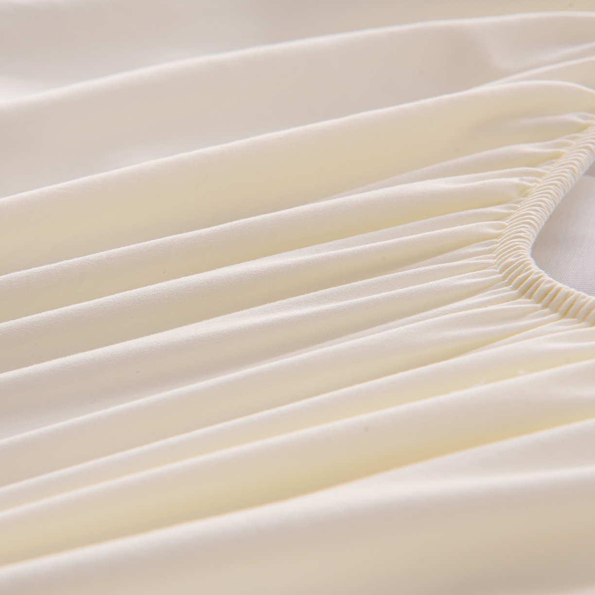 91家纺网 家纺一手货源 找家纺 推推家纺 2025新款A类水洗棉床笠单品床笠床笠单件 可爱熊-卡米白