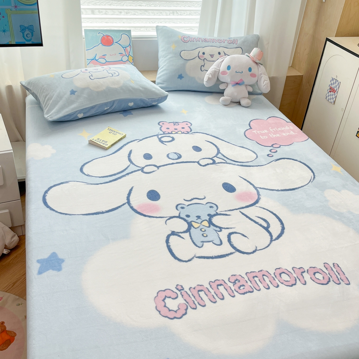 91家纺网 家纺一手货源 找家纺 暮思家居 2025新款正版授权三丽鸥大版牛奶绒数码印花单品床笠单件床笠(带标价格） 绒A版-云朵玉桂狗