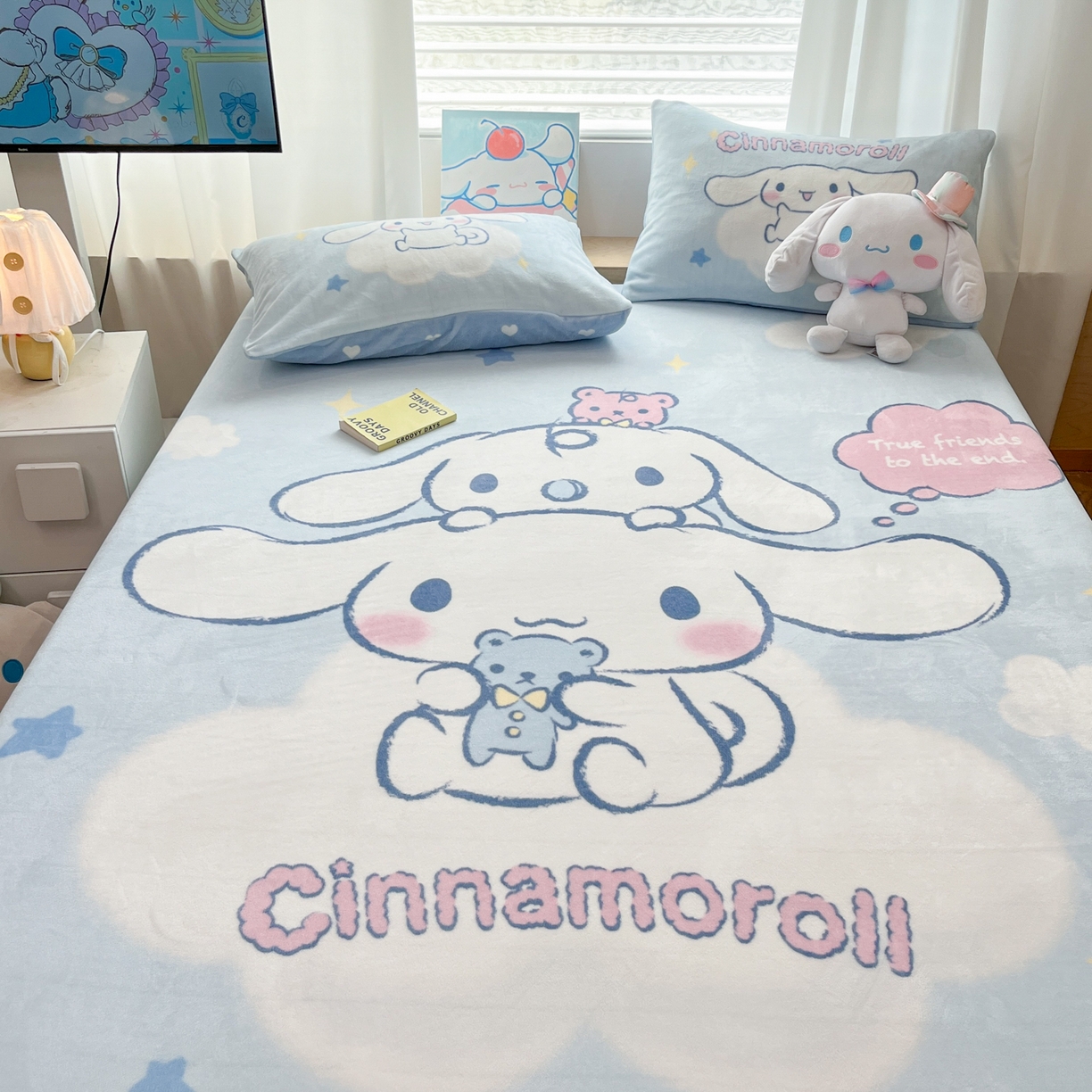 91家纺网 家纺一手货源 找家纺 暮思家居 2025新款正版授权三丽鸥大版牛奶绒数码印花单品床笠单件床笠(带标价格） 绒A版-云朵玉桂狗