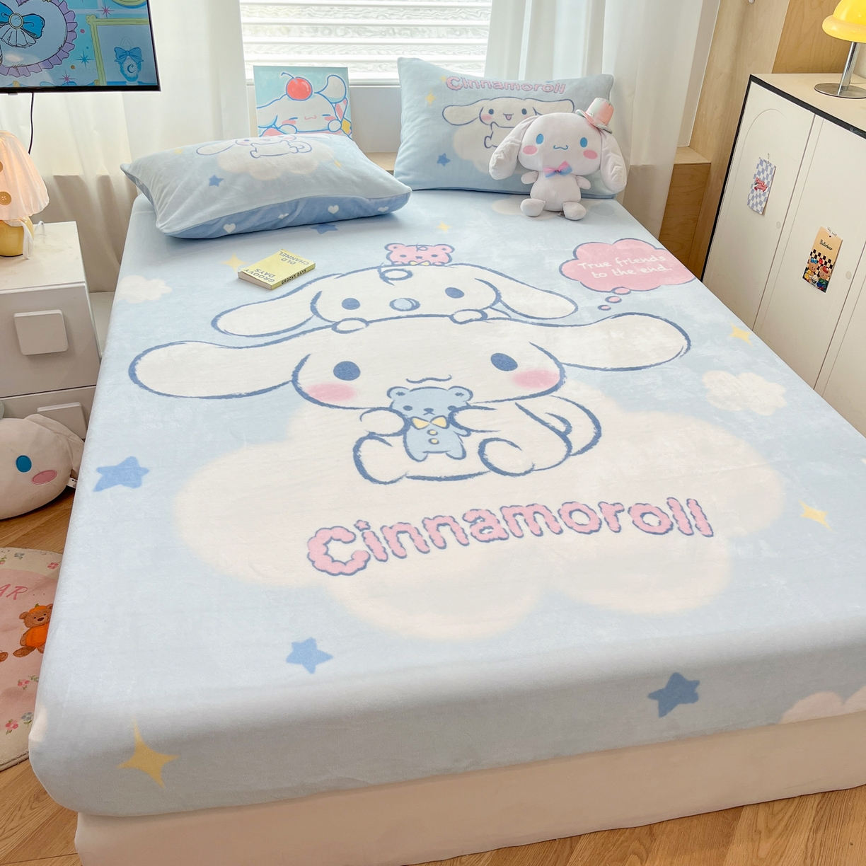 91家纺网 家纺一手货源 找家纺 暮思家居 2025新款正版授权三丽鸥大版牛奶绒数码印花单品床笠单件床笠(带标价格） 绒A版-云朵玉桂狗