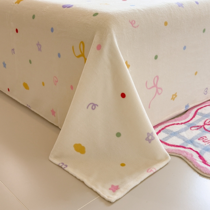 91家纺网 家纺一手货源 找家纺 丝羽坊 2025新款A类潮款加厚牛奶绒四件套 彩色蝴蝶结