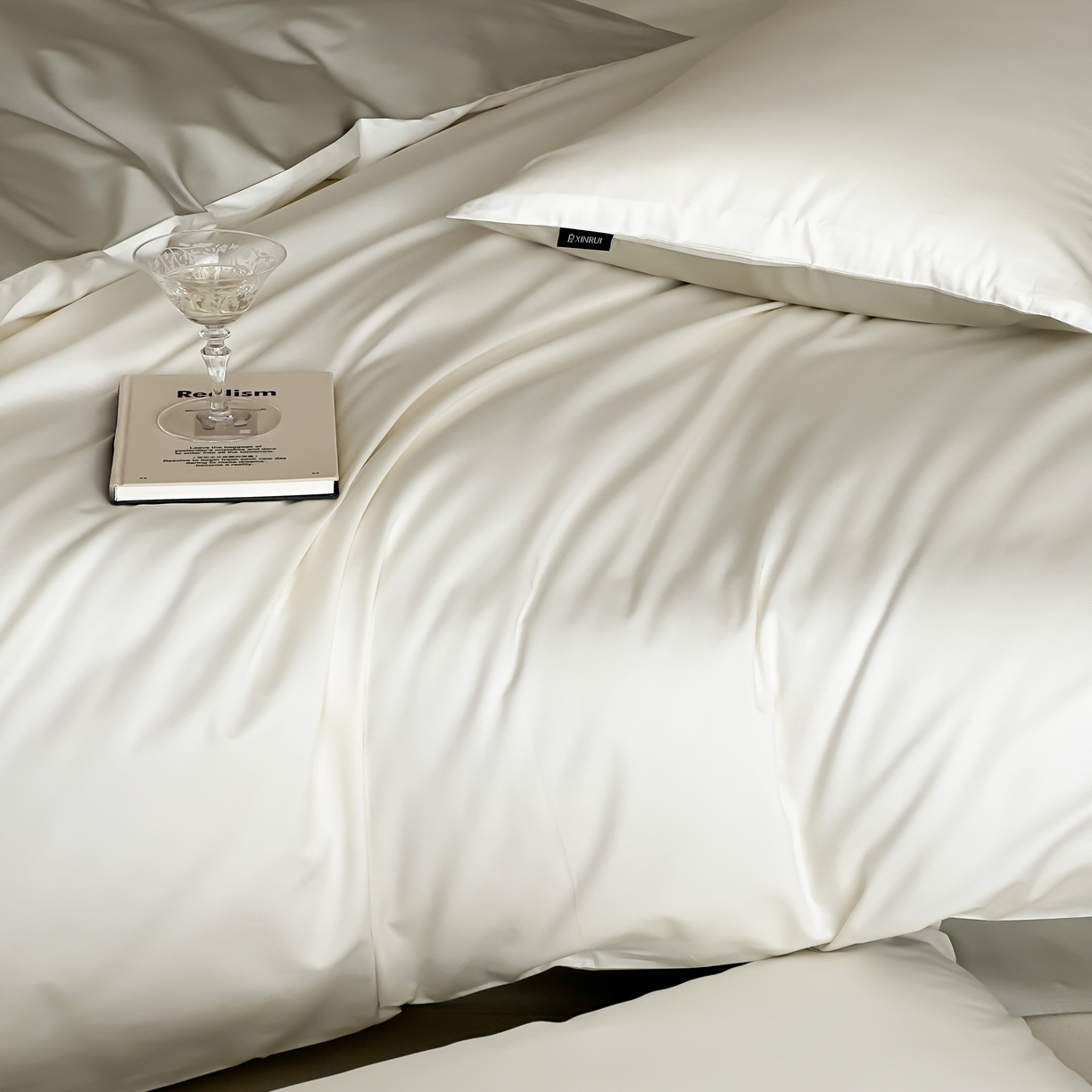 91家纺网 家纺一手货源 找家纺 馨蕊家居 2025春夏新品100S高奢简约长绒棉系列-棉拾光（非会员+20） 控价：不低于218/248/268 棉拾光-元气白桃