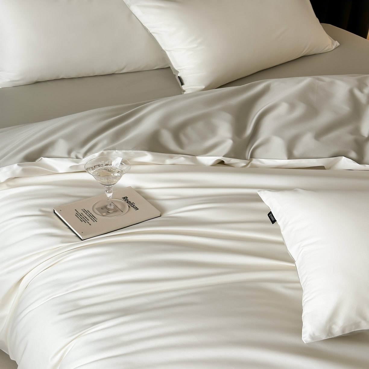 91家纺网 家纺一手货源 找家纺 馨蕊家居 2025春夏新品100S高奢简约长绒棉系列-棉拾光（非会员+20） 控价：不低于218/248/268 棉拾光-元气白桃