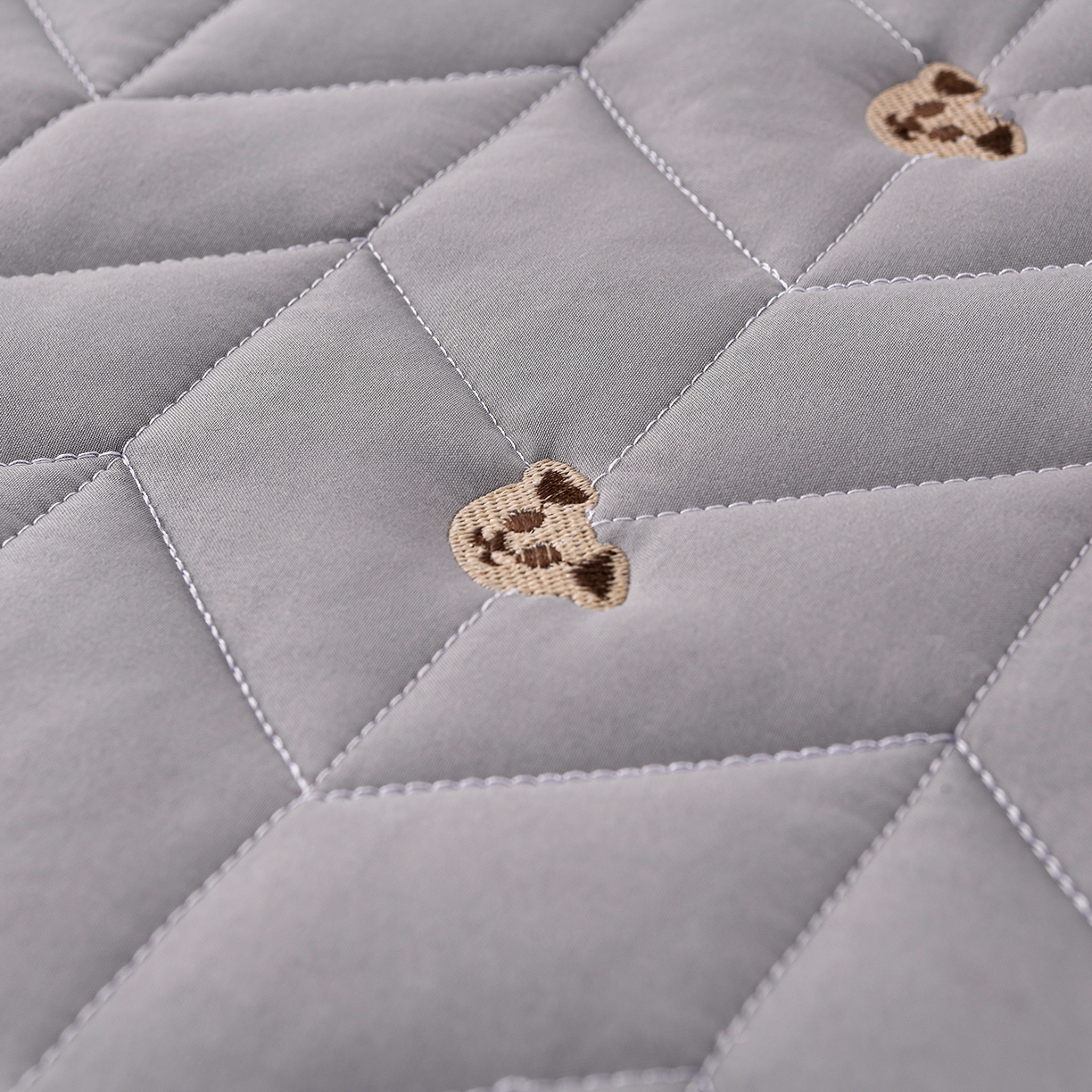 91家纺网 家纺一手货源 找家纺 推推家纺 2025新款A类水洗棉床笠单品床笠床笠单件 可爱熊-卡深灰