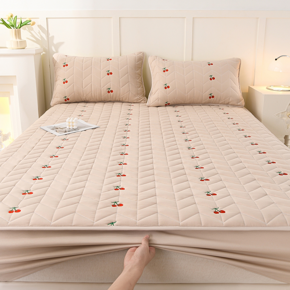 91家纺网 家纺一手货源 找家纺 推推家纺 2025新款A类水洗棉床笠单品床笠床笠单件 樱桃-卡其